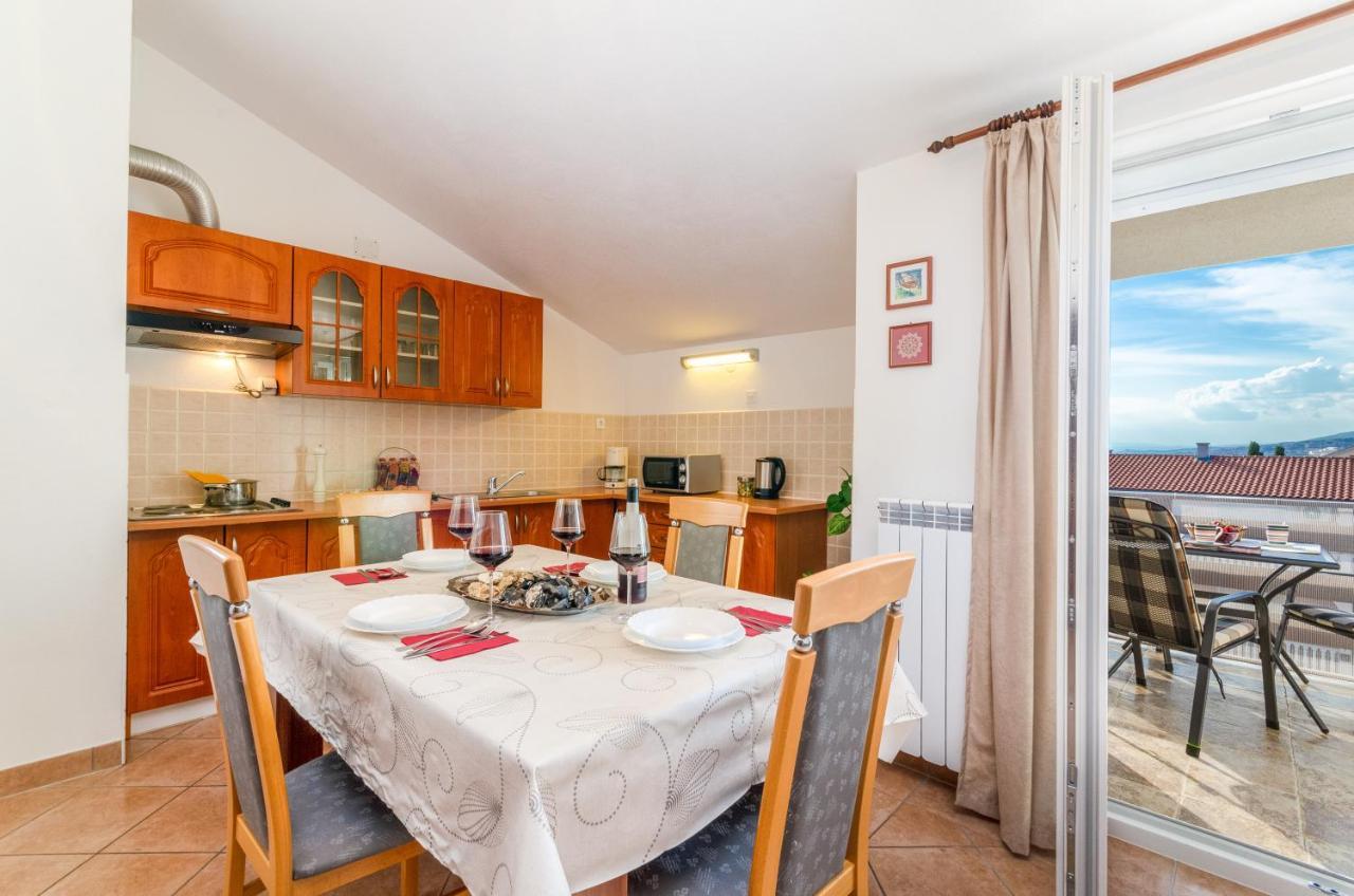Apartmani Suncica Selce Ngoại thất bức ảnh