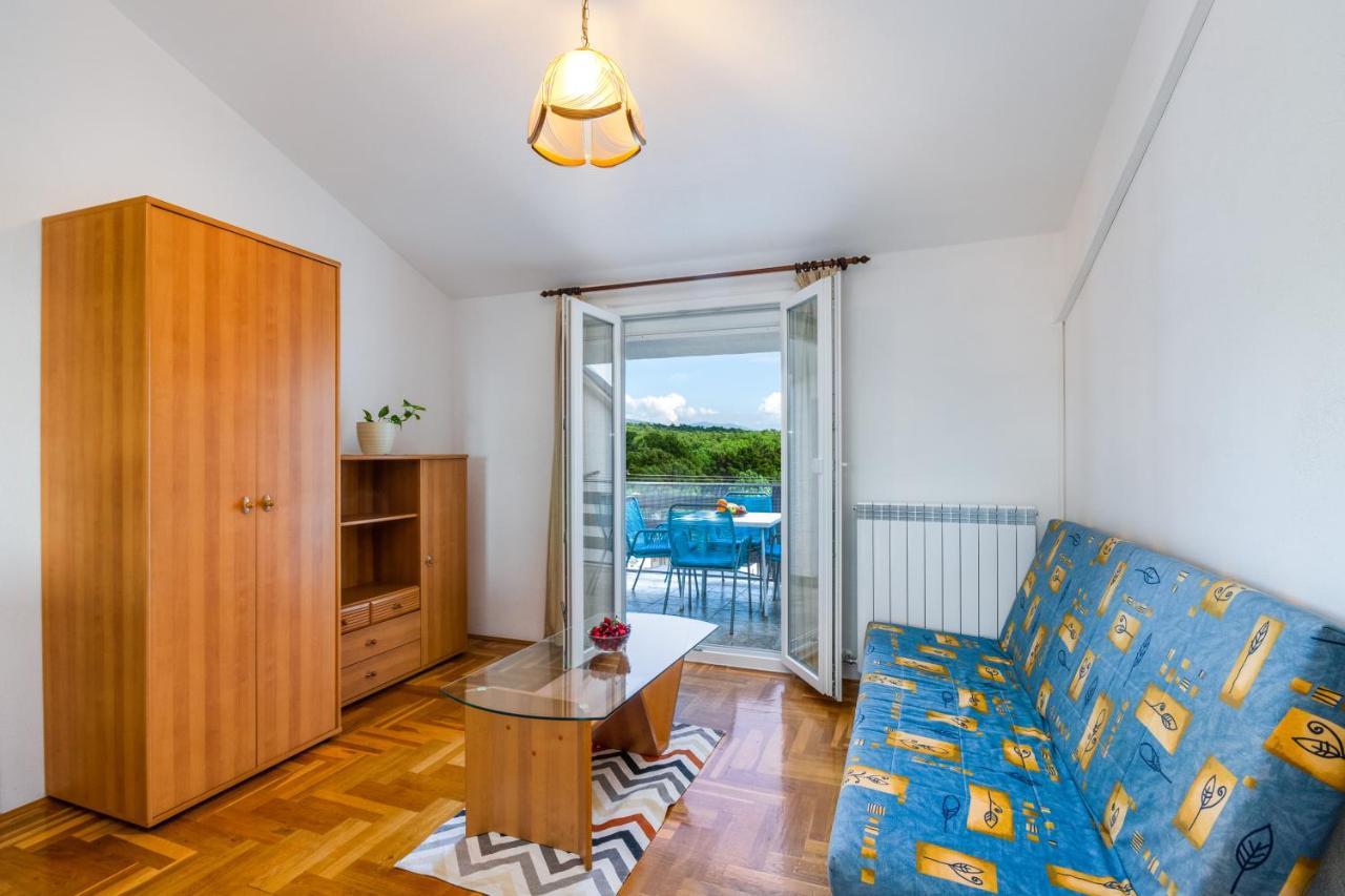 Apartmani Suncica Selce Ngoại thất bức ảnh