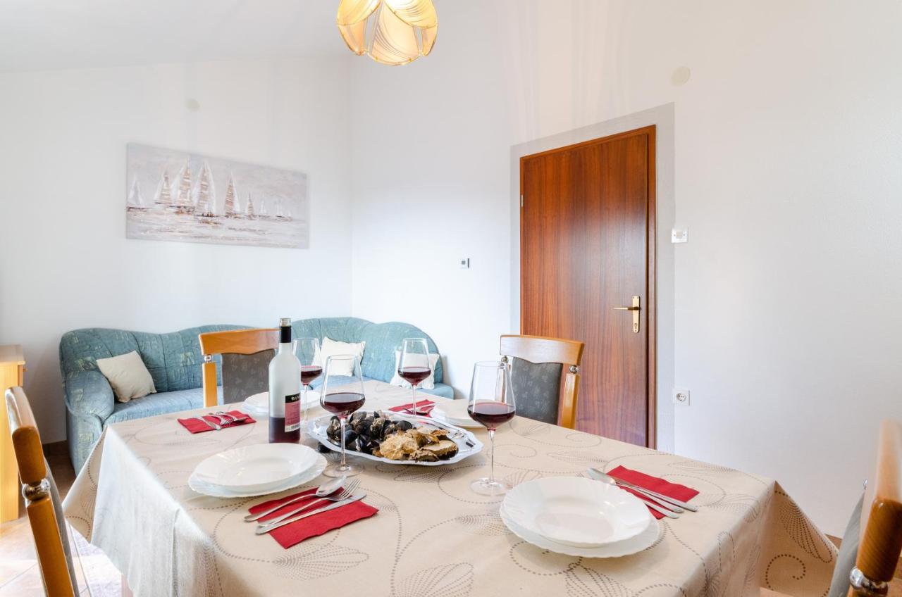 Apartmani Suncica Selce Ngoại thất bức ảnh