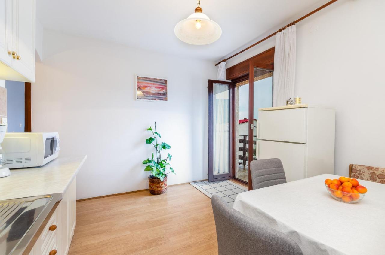 Apartmani Suncica Selce Ngoại thất bức ảnh