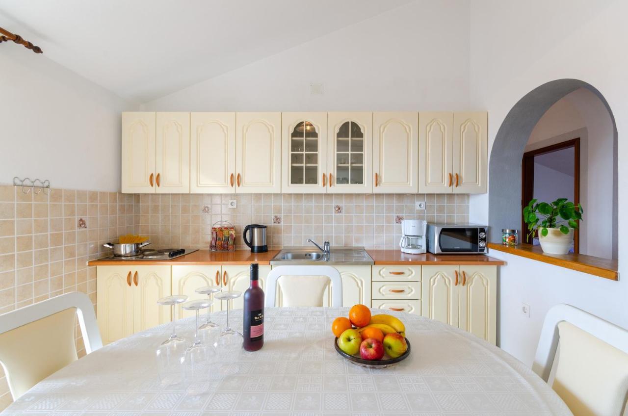 Apartmani Suncica Selce Ngoại thất bức ảnh