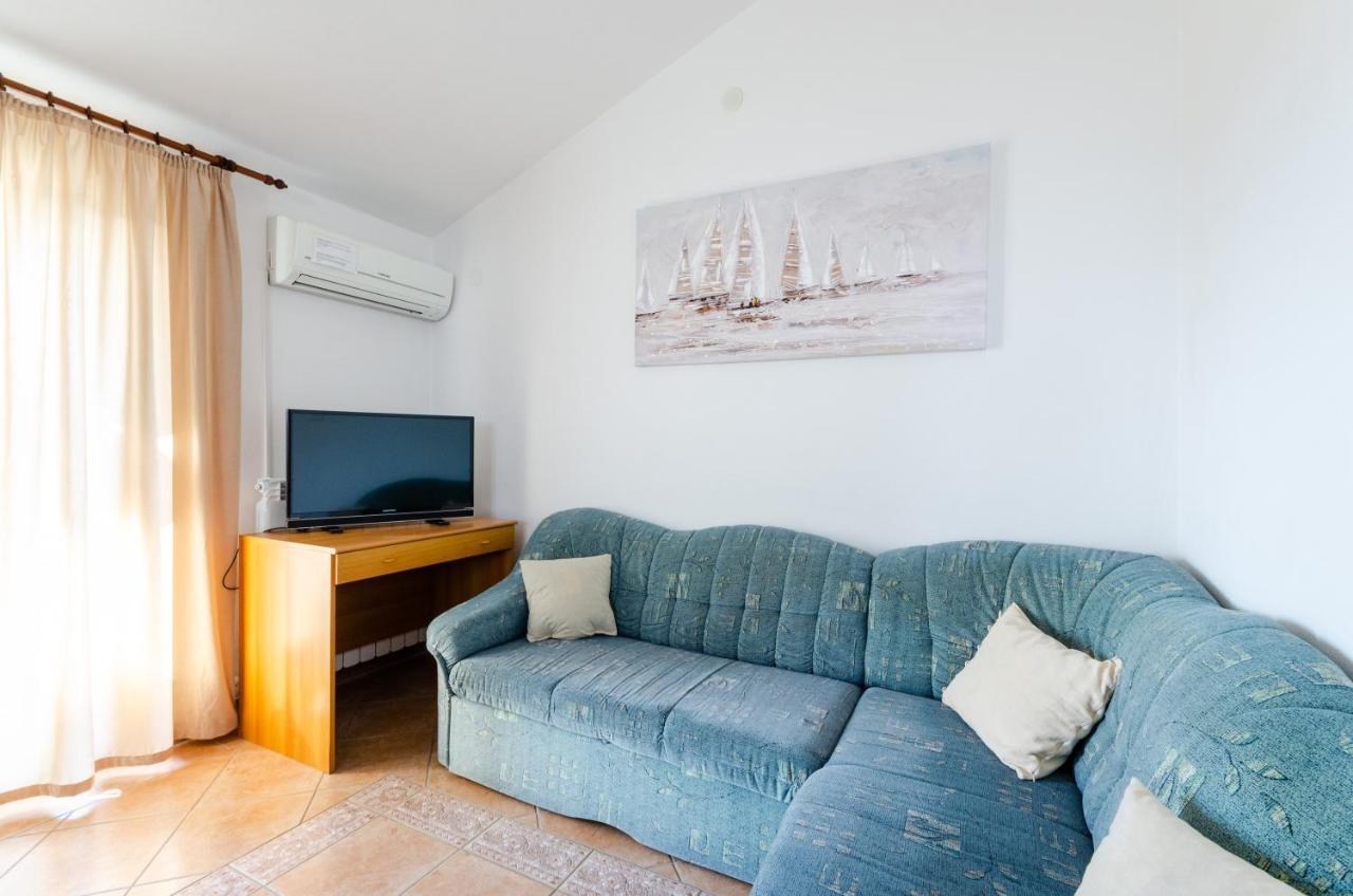 Apartmani Suncica Selce Ngoại thất bức ảnh